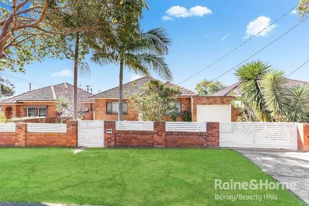 76 Staples Street, Kingsgrove, NSW 2208 - Photo 5