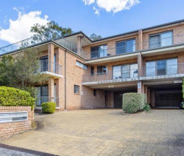 “Buses & Trains” - Photo 2