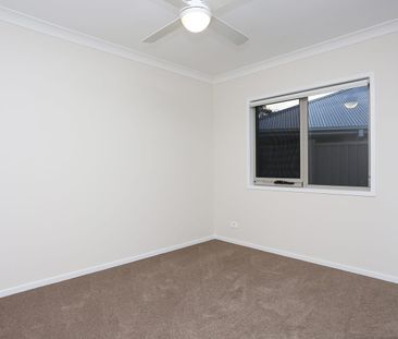 Executive style home in new estate - Photo 3