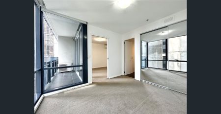 UNFURNISHED MODERN TWO BEDROOM TWO BATHROOM APARTMENT LOCATED IN MAINPOINT - SOUTHBANK !!! - Photo 3