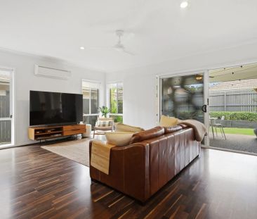 CONTEMPORARY HOME WITH SOLAR - Photo 1