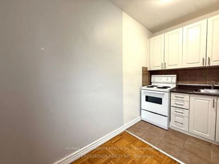 2770 Yonge Street #307 - Photo 5