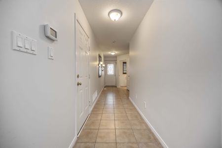 For Lease - 87 Warman Street, New Tecumseth, Ontario - Photo 2