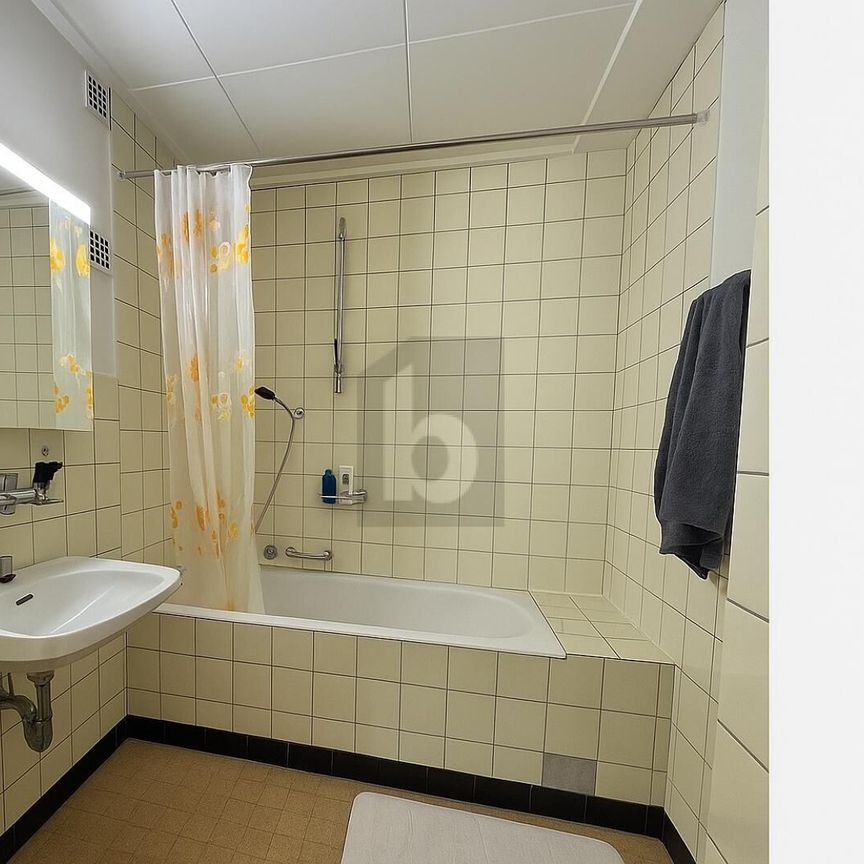 CHARME ET CONFORT AU CENTRE-VILLE - Photo 1