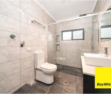 Charming Family Home in Blacktown - Photo 6