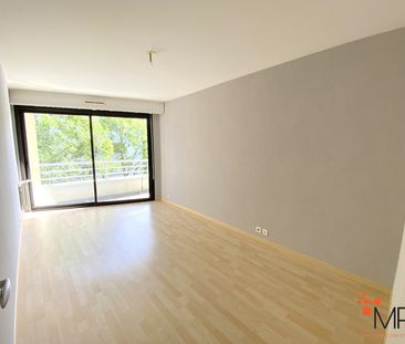 Location Appartement 3 pièces 78m² - Photo 1