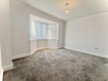 3 bedroom bungalow to rent - Photo 4