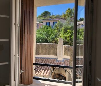 Location Appartement 3 pièces 58m² CUERS 83390 - Photo 3