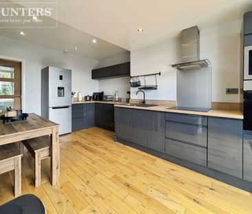 2 bedroom House To Let - Photo 1