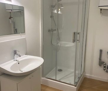 Studio Centre ville – - Photo 4