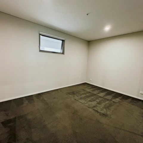 6 Sonny Leonard St, Sydney - Photo 1