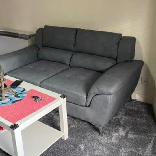 Room for rent in 3-bedroom apartment in Beaumont, Dublin - Photo 1