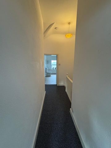 2 Bed Terraced House, Hinderton Road, CH41 - Photo 2