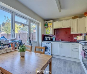 2 bedroom terraced house to rent - Photo 2