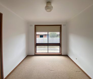 1/12 Staverly Road, Herne Hill - Photo 3