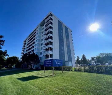 Rainbow Tower | 111 Lockwood Rd, Regina - Photo 1