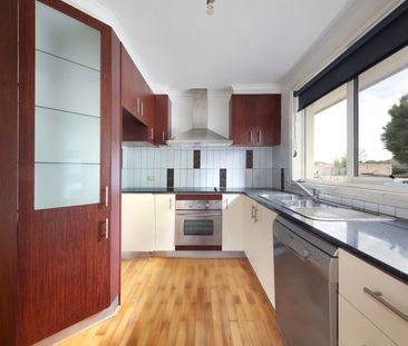 3/3 Victor Road, Bentleigh VIC 3204 - Apartment For Rent | Domain - Photo 4