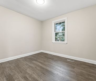 For Lease - 156 Trayborn Drive Unit# Main, Richmond Hill, Ontario - Photo 5