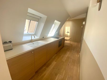 Location Appartement 2 pièces 49m² PARIS 16 75116 - Photo 5