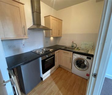 Howgate House, 3 Wellington Rd, Dewsbury, WF13 - Photo 3