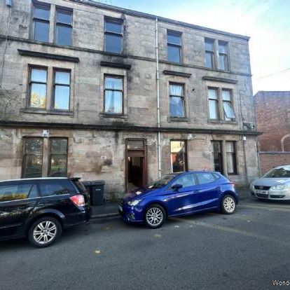 2 bedroom property to rent in Greenock - Photo 1