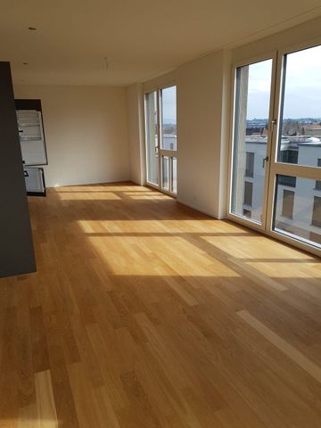 2.5 Zimmer, 95 m², 4. Stock - Foto 2