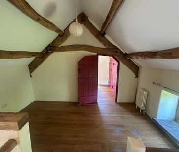 2 bedroom barn conversion to rent - Photo 6