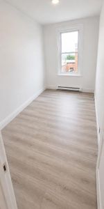 BEAU 6 1/2 MONTCALM DISPO MAINTENANT1895 - Photo 3