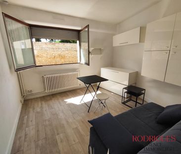 Location Appartement 1 pièce 18m² POITIERS 86000 - Photo 1
