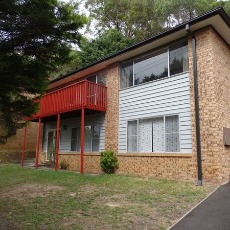 Large Family Brick Home in a Tranquil Setting - Photo 4