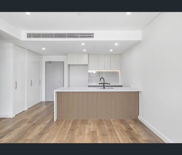 Brand New Spacious 1 Bedroom Apartment with Oversized Balcony - Photo 3
