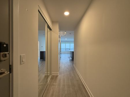 For Lease - 30 Upper Mall Way Unit# 2910, Vaughan, Ontario - Photo 3