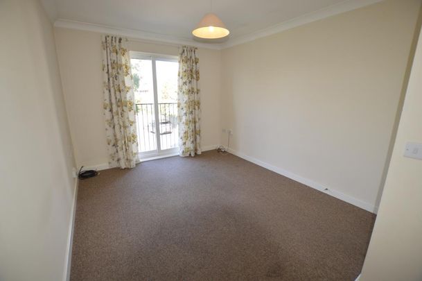 Amaya Lodge, 54 Alton Road, Bournemouth, Dorset, BH10 4AF - Photo 1