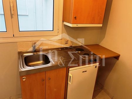 Γκαρσονιέρα προς ενοικίαση 360 € - Φωτογραφία 3