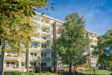 3-Raum-Wohnung mit offener Küche und Balkon - Foto 4