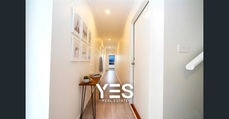 For Lease - Modern Comfort in Meridian Estate - Photo 2