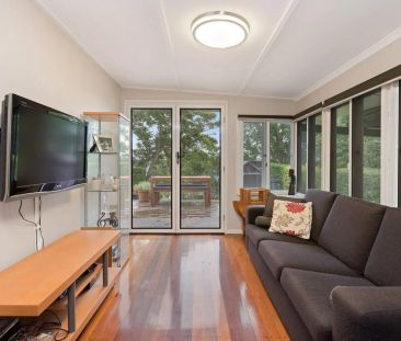 Renovated home in an amazing location! - Photo 1