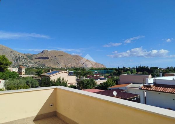 Porzione di bifamiliare in affitto