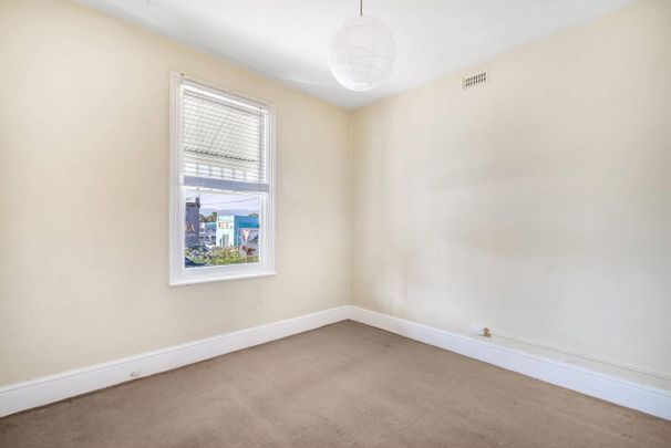 Charming Character Home in Sought-After North Hobart - Photo 1