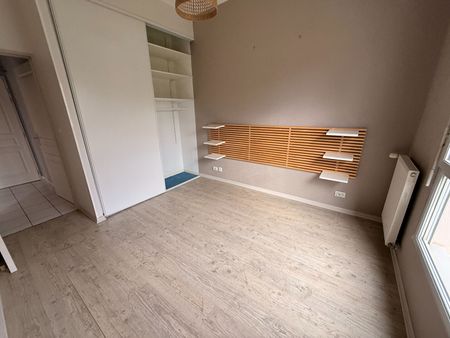 Location Appartement 2 pièces 50m² - Photo 2