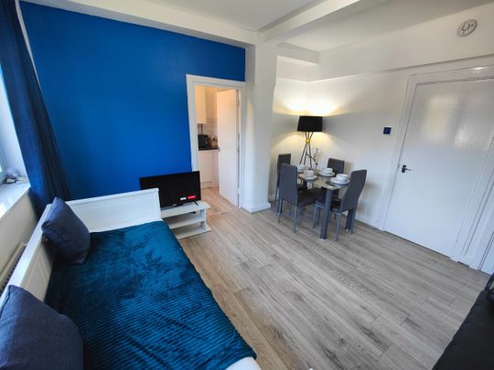 1 Bed Flat, Druid Street, SE1 - Photo 1