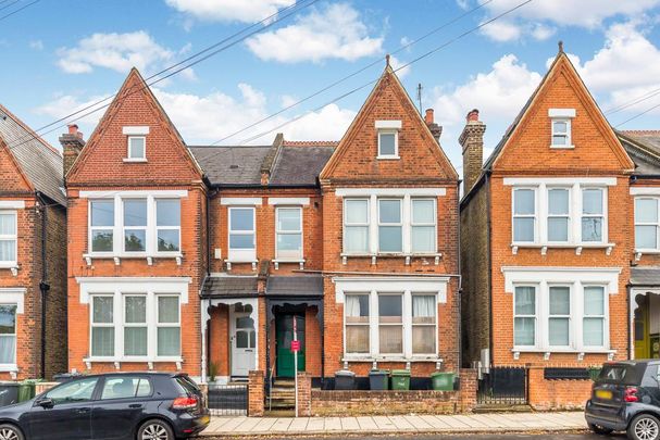 4 bedroom maisonette to rent - Photo 1