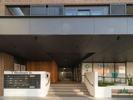 Put simply, welcome to Wickham - Photo 2