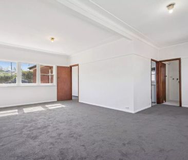 60 Gollan Avenue, Oatlands - Photo 2