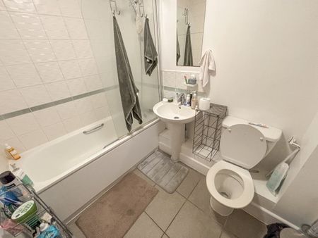 Room in a Shared Flat, John Ruskin Street, SE5 - Photo 5