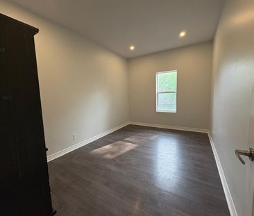 For Lease - 35 Duncombe Boulevard Unit# 2B, Toronto, Ontario - Photo 2