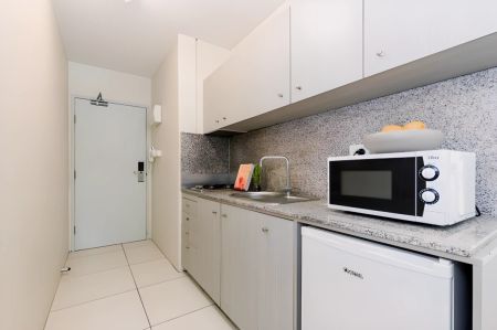 2 Bedroom Standard Apartment Private single room - Photo 4