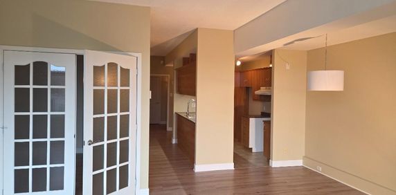 appartement à Louer 3 1/2 - Photo 2