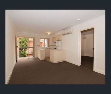 PERFECT LOCATION - Photo 4