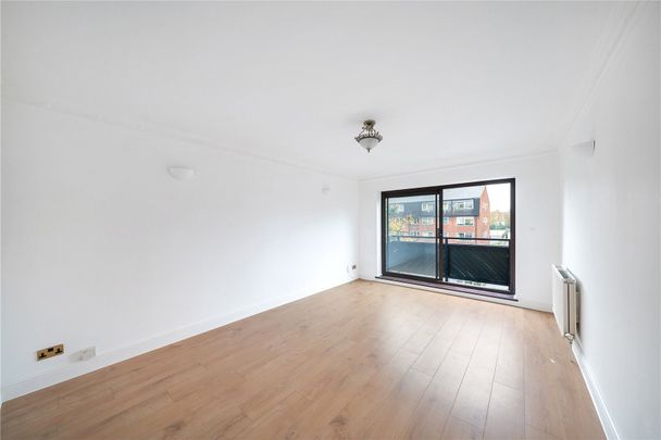 Albemarle Road, Beckenham, BR3 flat to rent - Photo 1